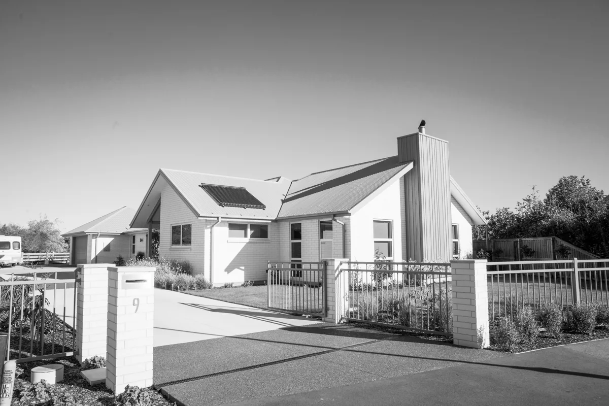 Comparison of desktop, short-form and full property valuation reports for Australian residential property owners